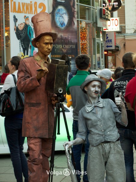 живые статуи живые скульптуры саратов чикаго фото чарли чаплин